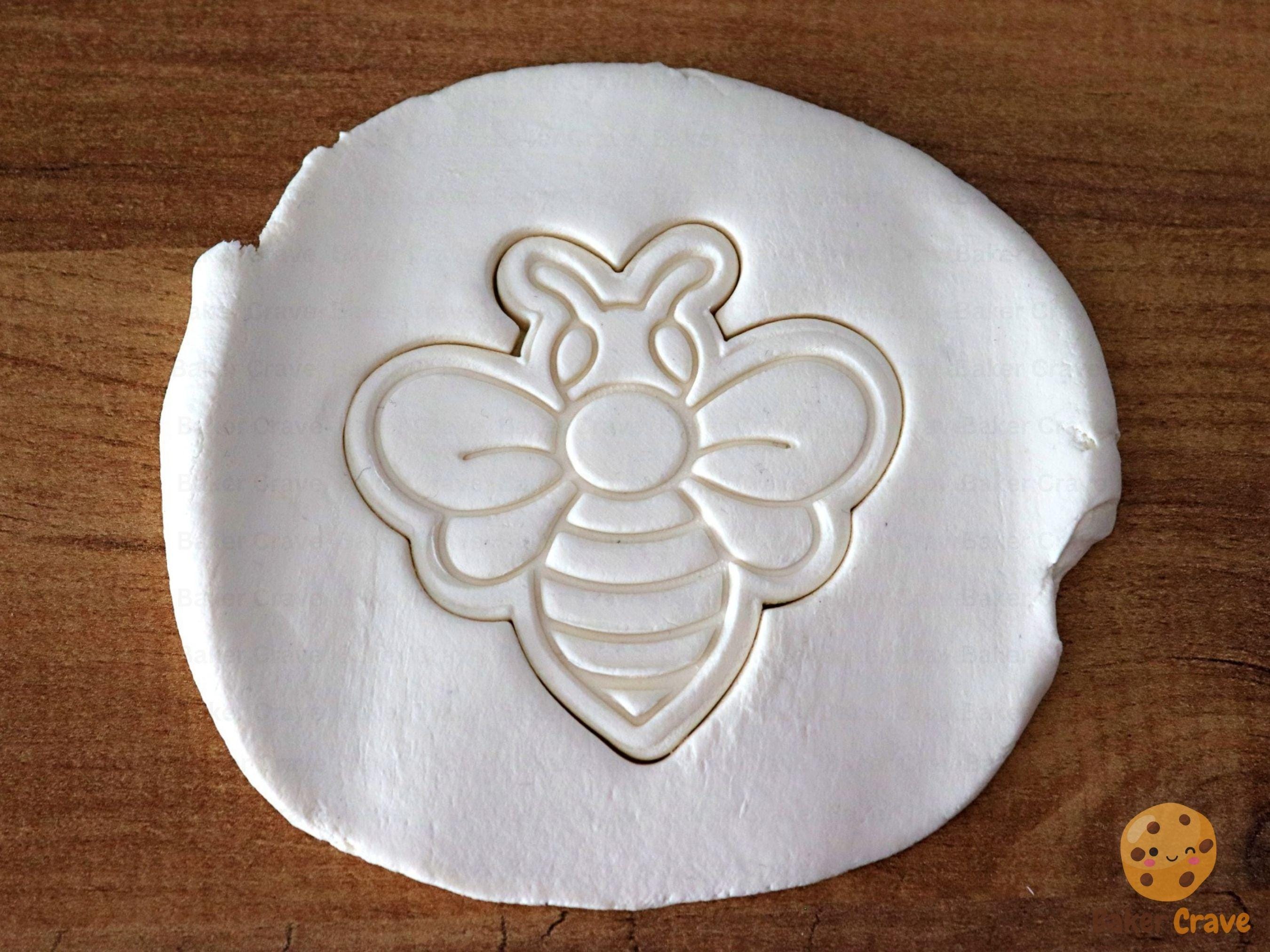 Bee Cookie Cutter Set STL File