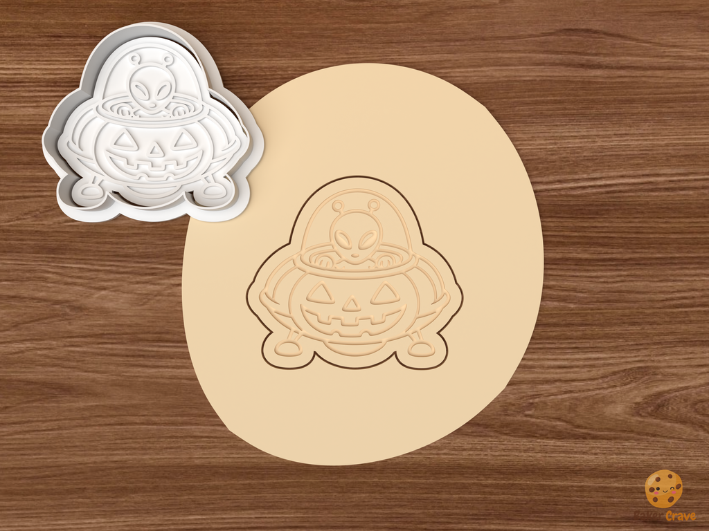 Halloween Alien Cookie Cutter Set STL File - dough alien in jack o lantern ufo