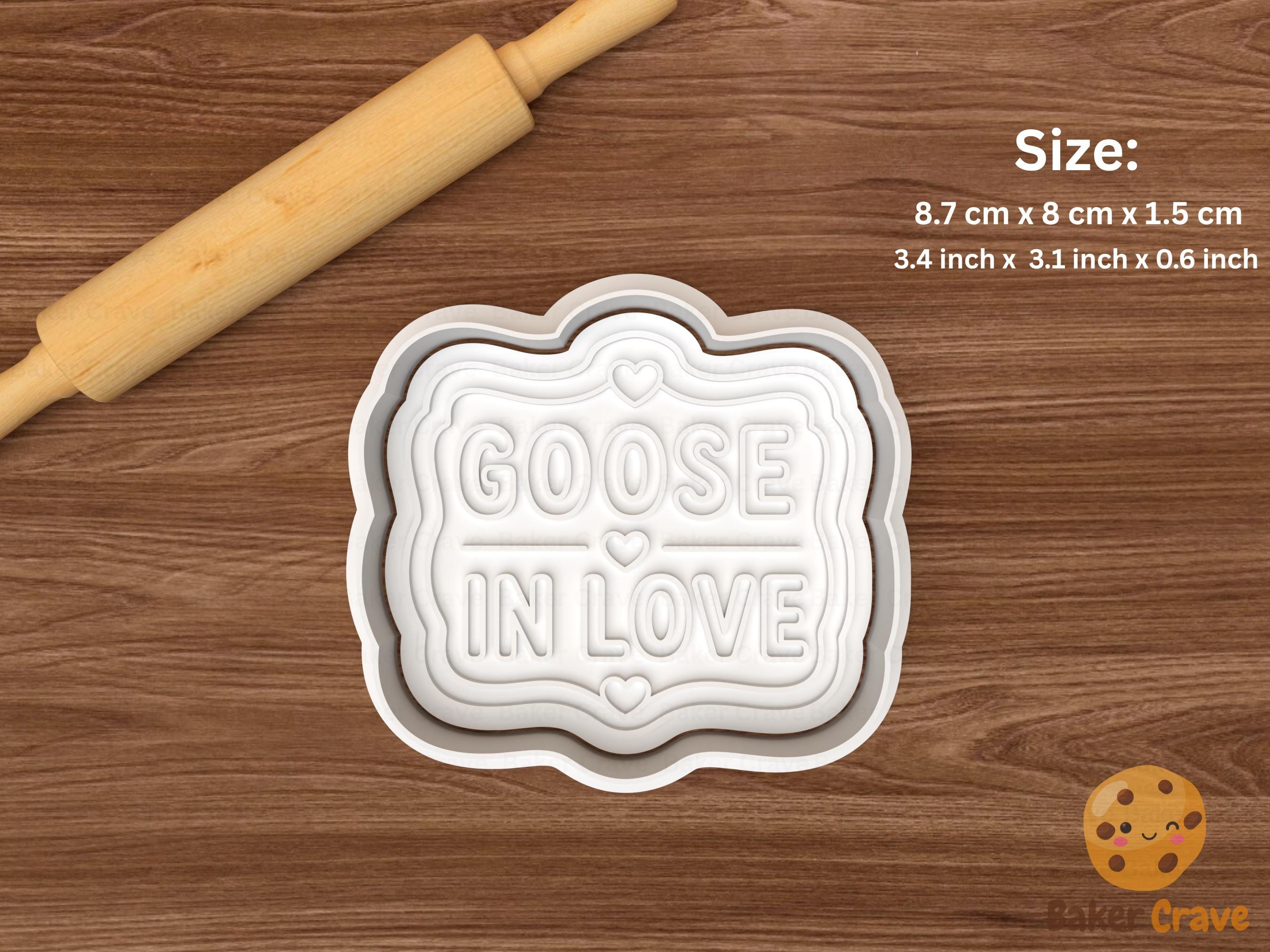 Goose in Love Cookie Cutter Set STL File