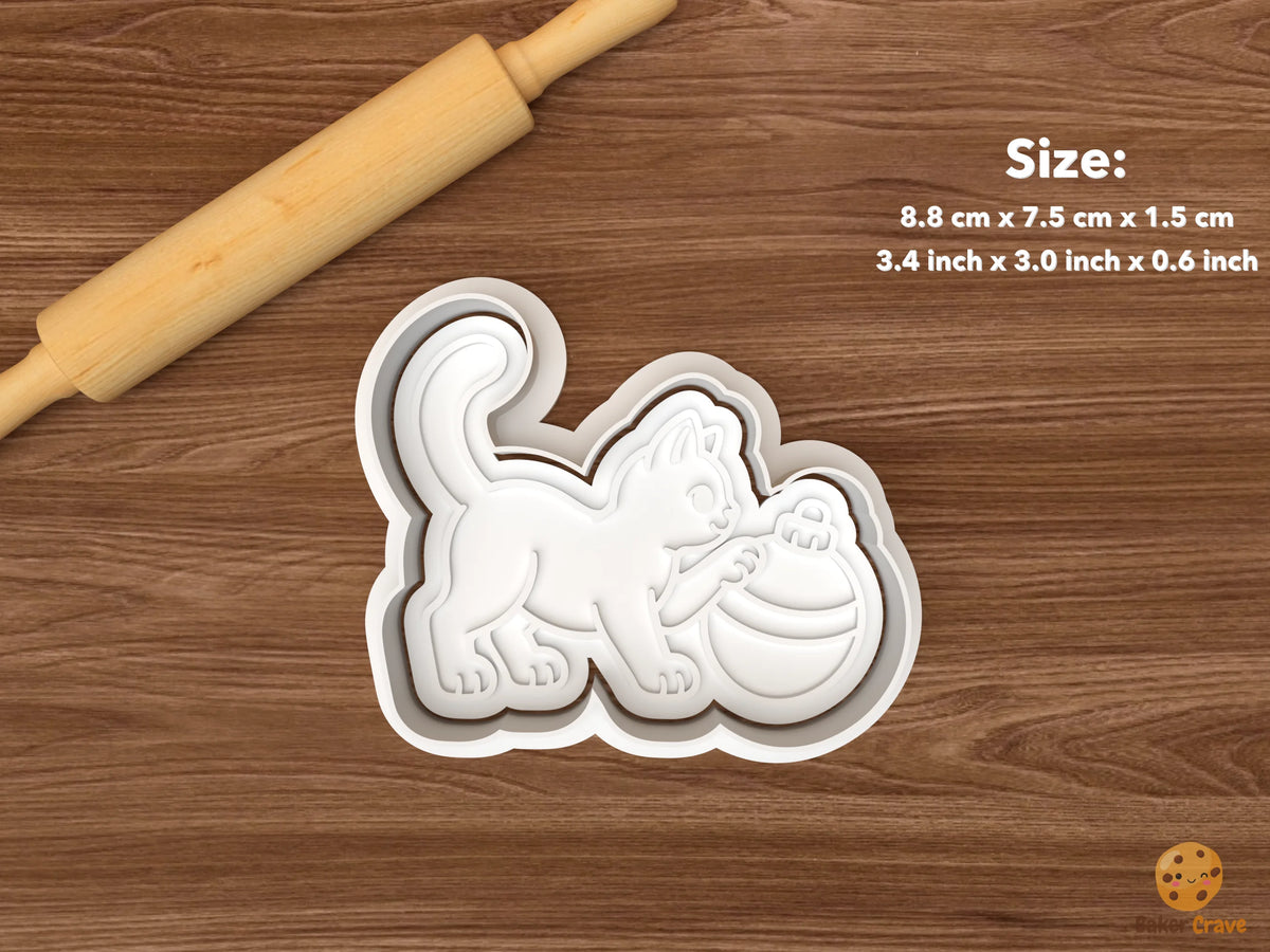 Mischievous Christmas Cats Cookie Cutter Set STL File
