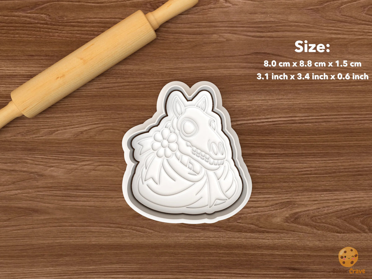 Welsh Mari Lwyd Christmas Cookie Cutter Set STL File - single three quarter mari lwyd with draped cloak