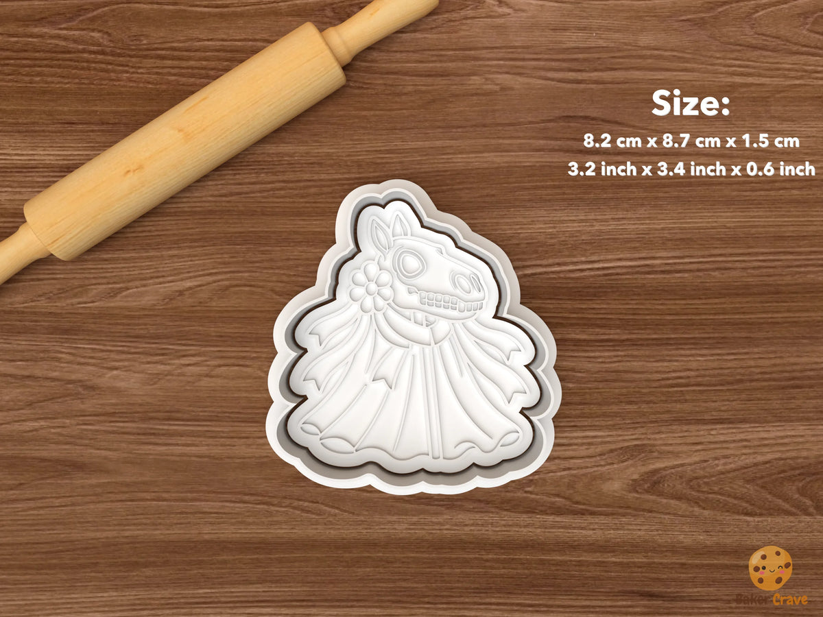 Welsh Mari Lwyd Christmas Cookie Cutter Set STL File - single side profile mari lwyd with cloak